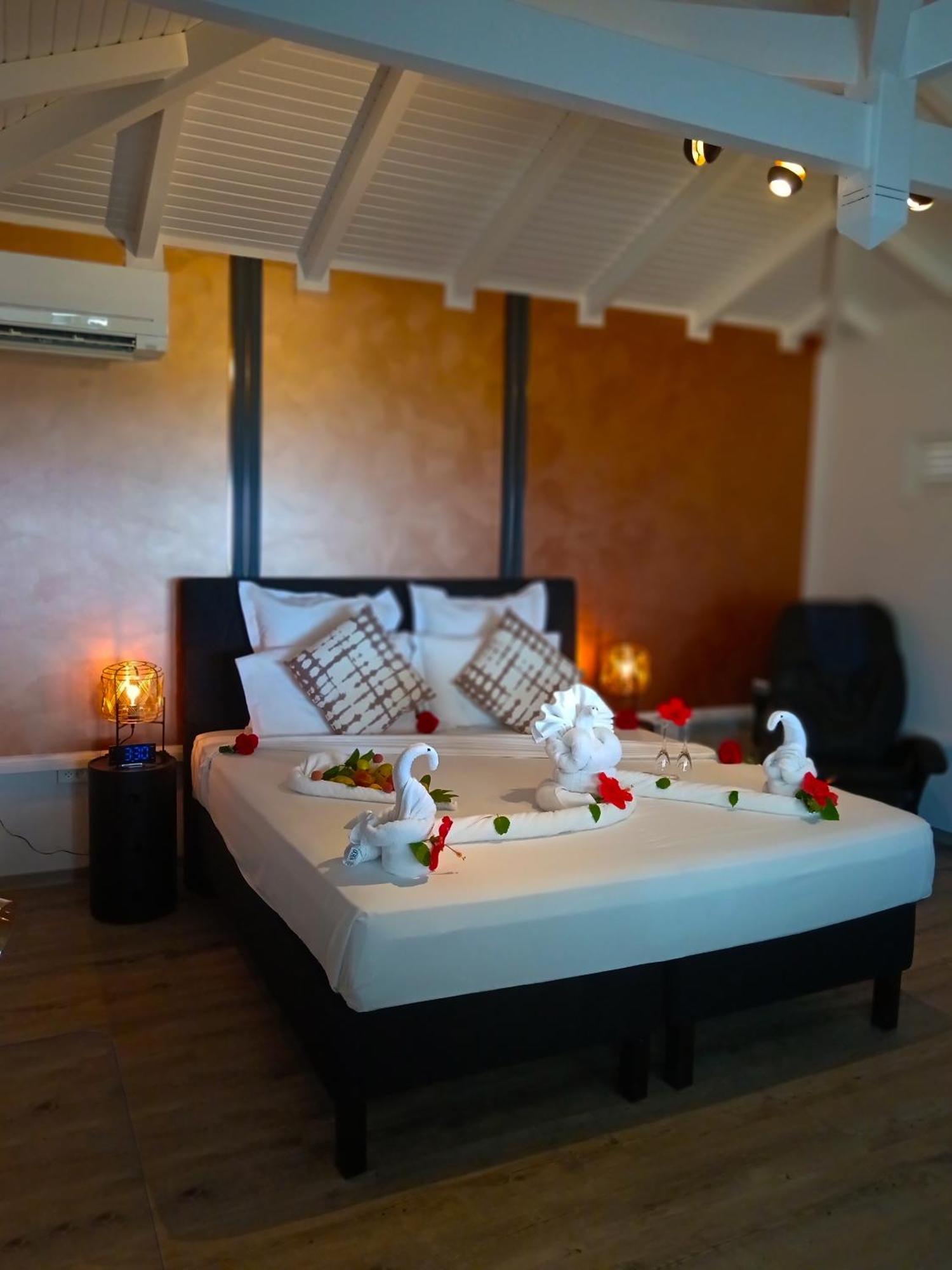Hotel Village Pomme Cannelle 3 Etoiles Le Precheur Dış mekan fotoğraf